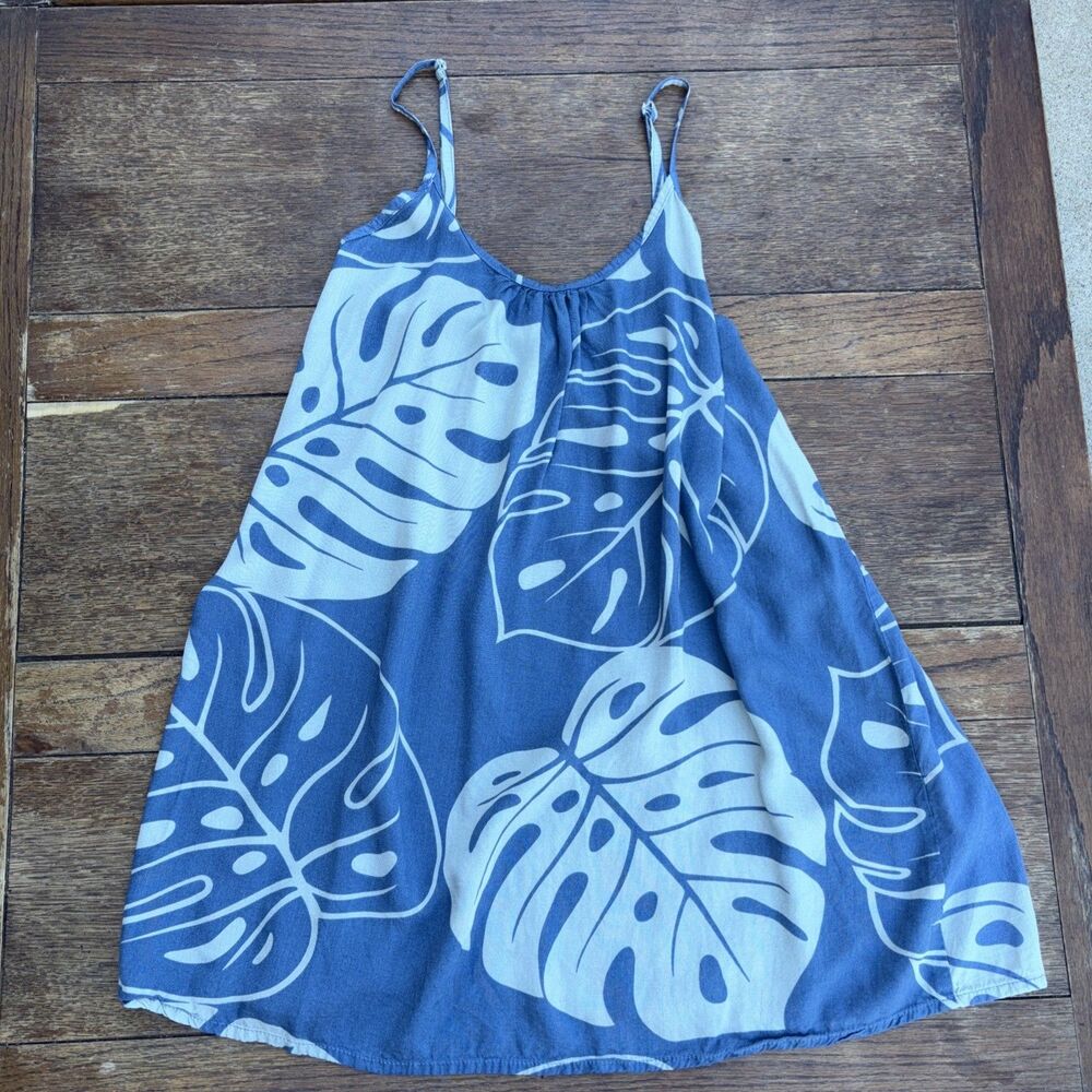 Maui Beach Hawaii spaghetti strap blouse size Small